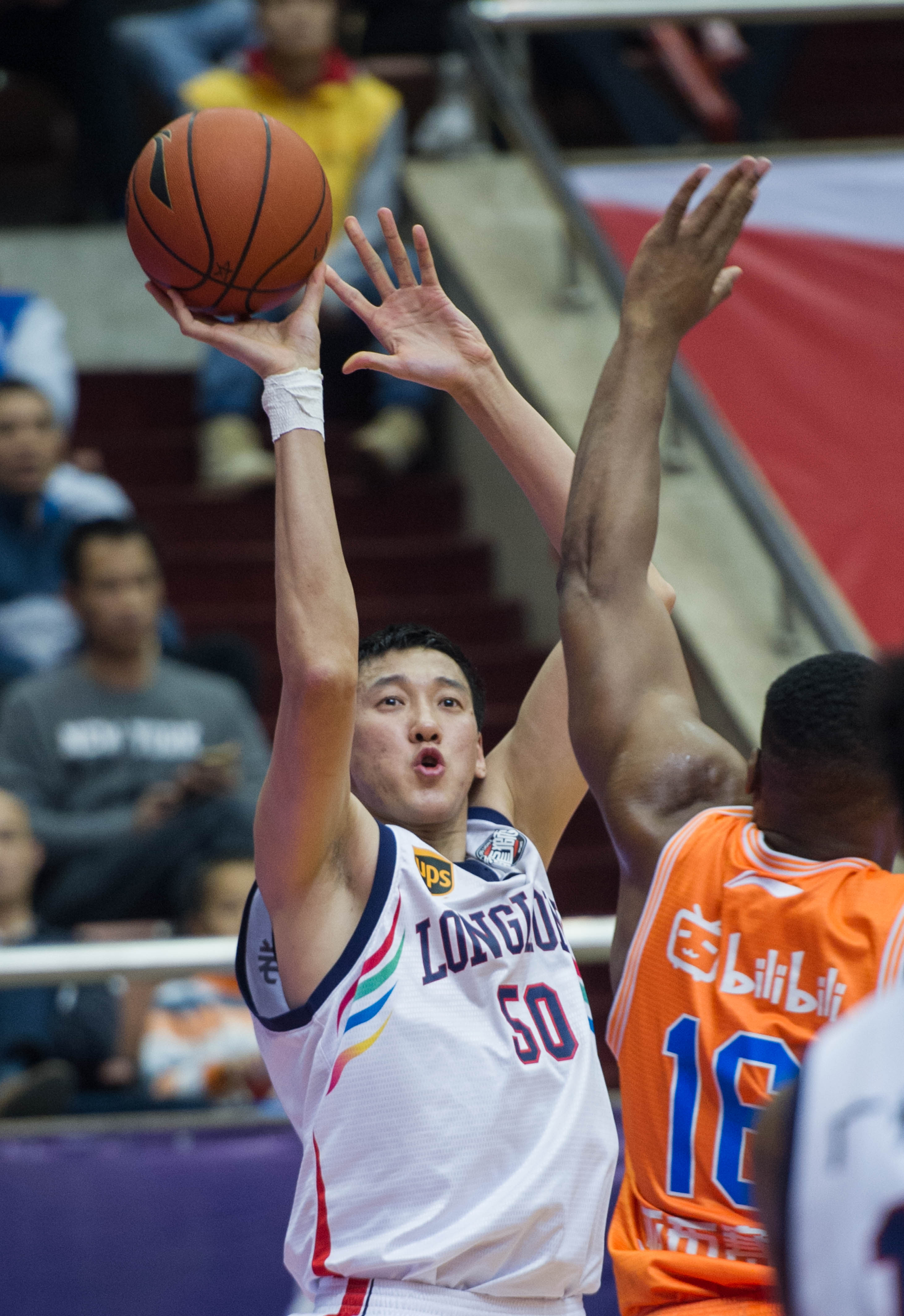 场上的又一 场上的又一