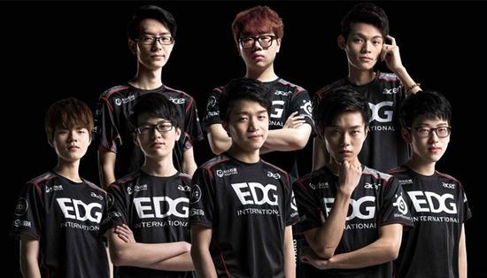 在曼城对阵 在曼城对阵