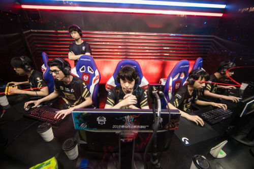 总而言之 总而言之